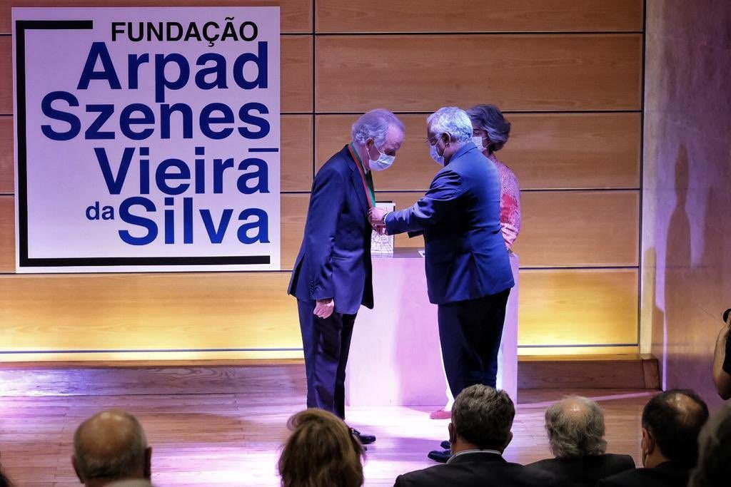 CLIP: Governo atribui medalha de Mérito Cultural a Ilídio Pinho